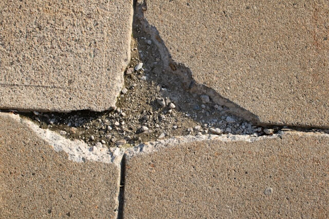 concrete-crack-service
